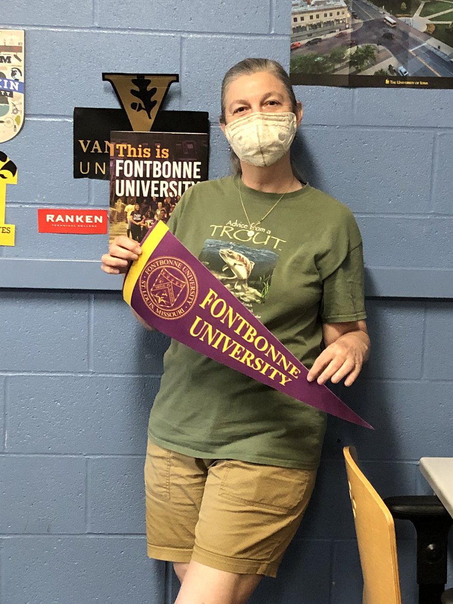 GatewayAdvising's tweet photo. Faculty College Friday! “I was able to explore some areas that I was just curious about because teachers are very accepting of you trying things outside your major.” -Ms. Lucero, @FontbonneU https://t.co/ZBhF0yE3ph