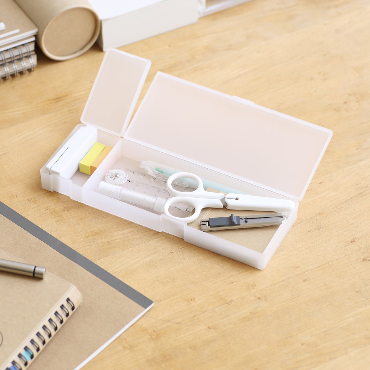 MUJI Spain tweet media