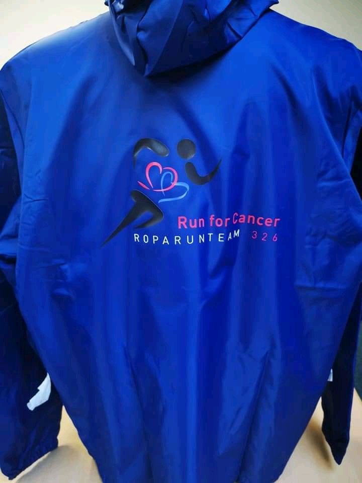 RunForCancer's tweet image. Met dank voor de gesponsorde jacks m.facebook.com/jouwtenue/