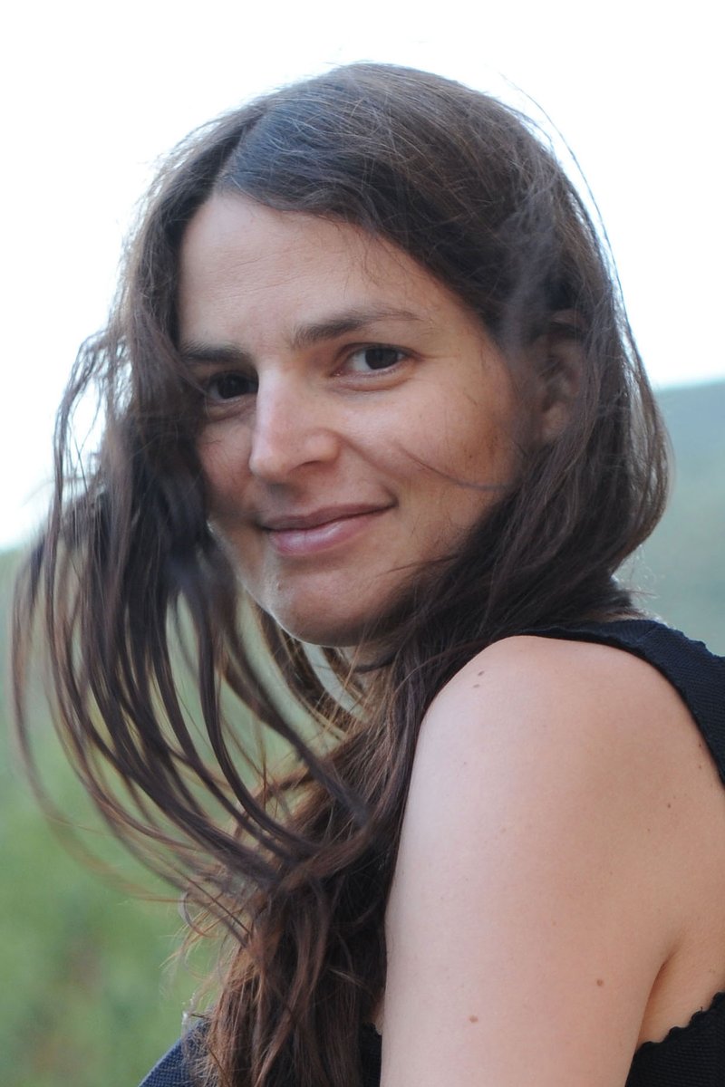 SFCCinema's tweet photo. Le festival @offcourts Trouville débute aujourd'hui et cela jusqu'au 12 septembre !
Le SFCC y sera présent avec un jury formé composé de :
- Gaëlle Bébin
- Marie-Pauline Mollaret
- Nicolas Thys
#PrixSFCCCritique #SFCC https://t.co/TQfkWA2qhL