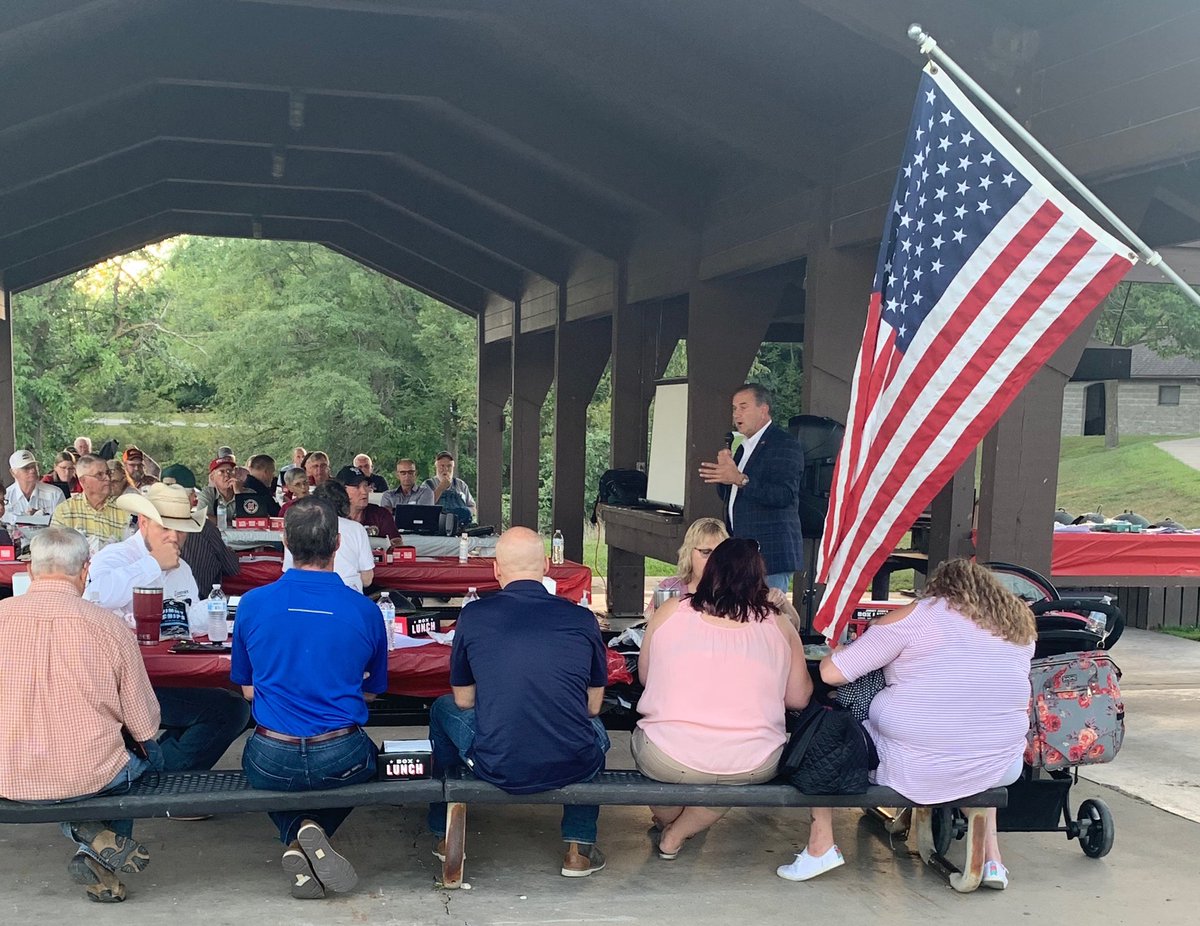 GovMikeKehoe's tweet photo. I always enjoy visiting with fellow farm families about MO’s #1 industry - @MoAgriculture. Doing so at Thousand Hills @mostateparks in Kirksville makes it even better. Thanks for the invite and for all you do Adair-Schuyler Co. @MOFarmBureau. #MissouriProud #VisitMO #MOparks https://t.co/mrsvymF7eP