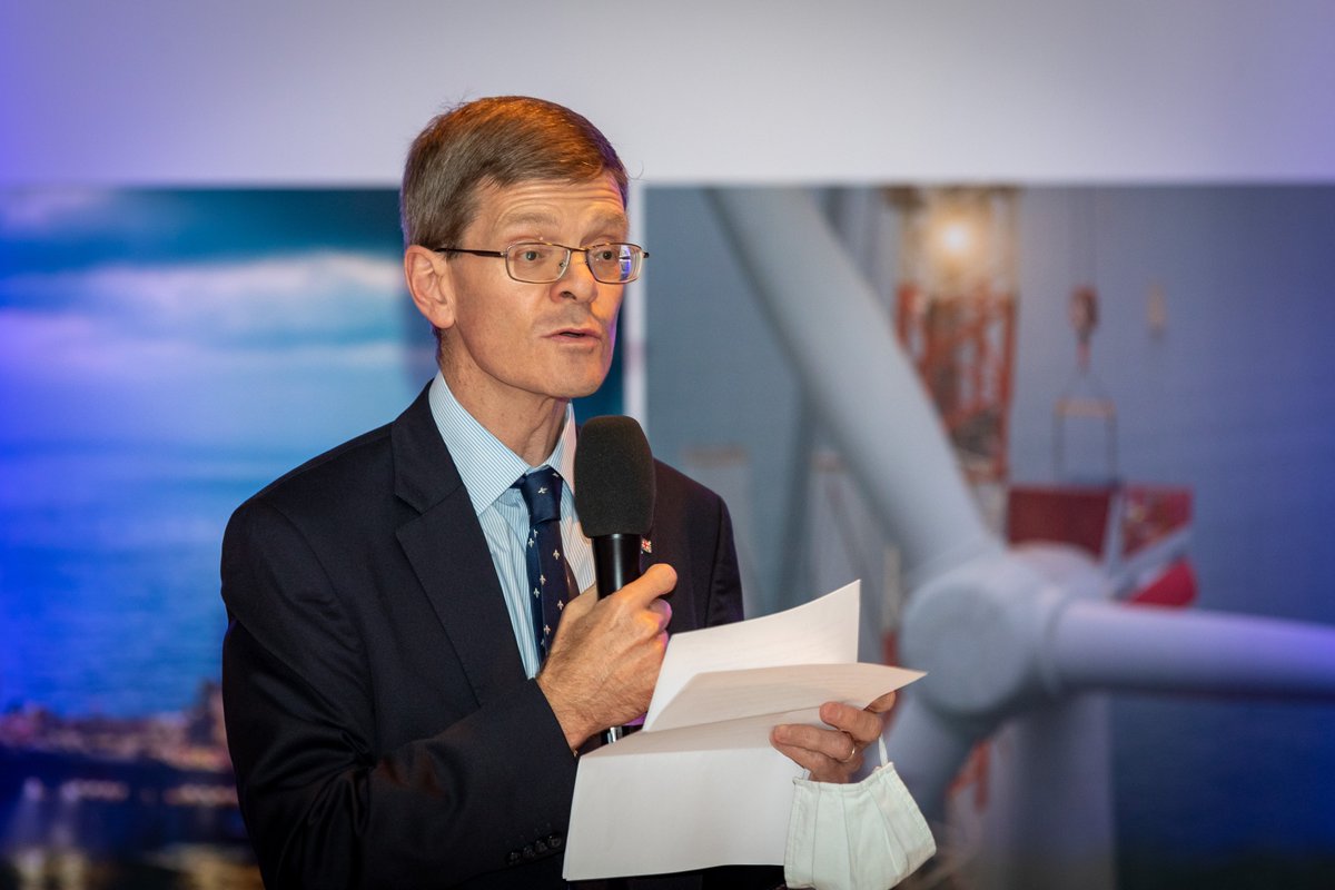 WABWindnetwork's tweet photo. About last night: Thank you Maike Schaefer, @RafeCourageFCDO, Philippe Kavafyan, and @HJFell for your inspiring dinner speeches at #windforce2020! #offshorewindindustry pictures: @wirrwa https://t.co/lF0gWUKdF6
