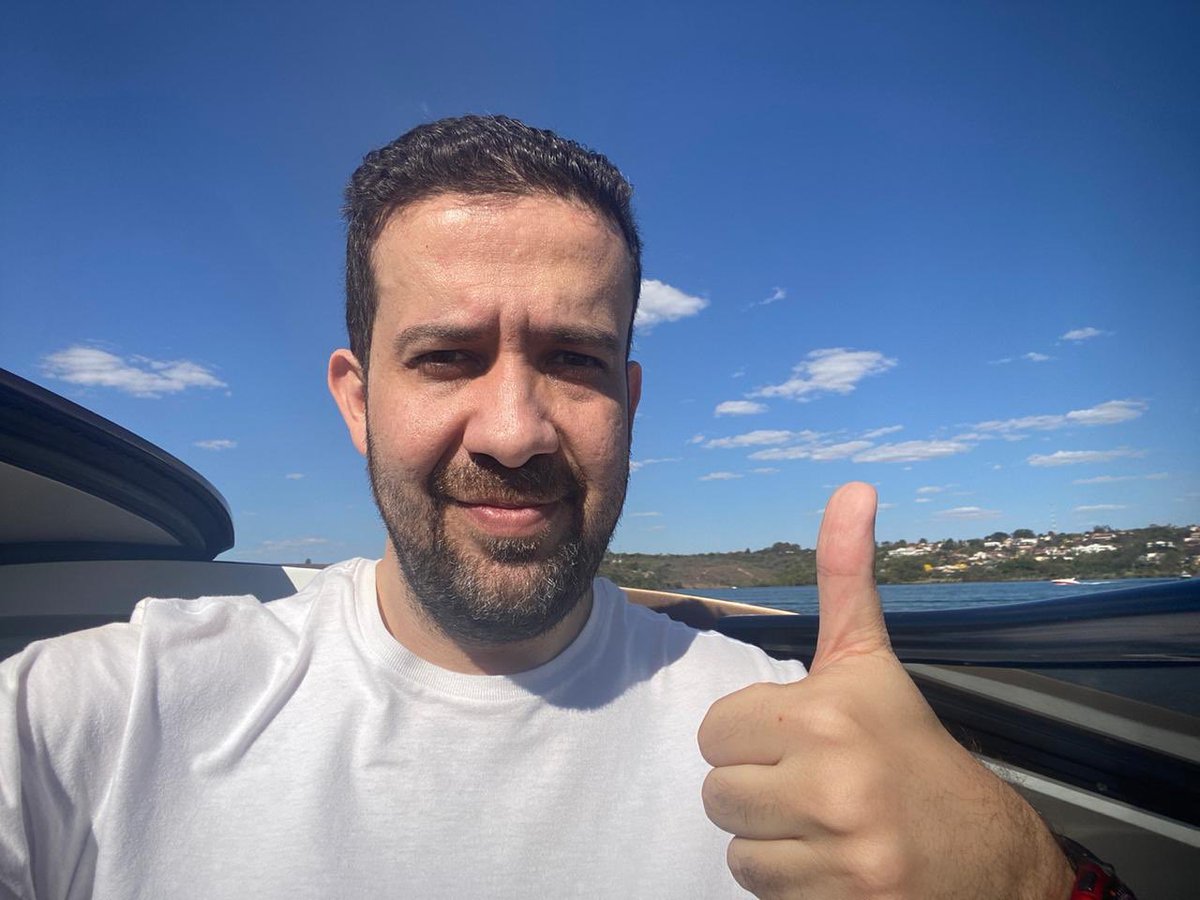 Globo, UOL, Isto É, Estadão e etc. Essa semana, fomos notícias em todos canais de comunicação, mas nada disso tem mais valor pra mim do que o apoio de vocês, que estiveram comigo e acreditaram desde o início.  

E é por vocês que eu vou continuar lutando, ATÉ O FINAL!!!!