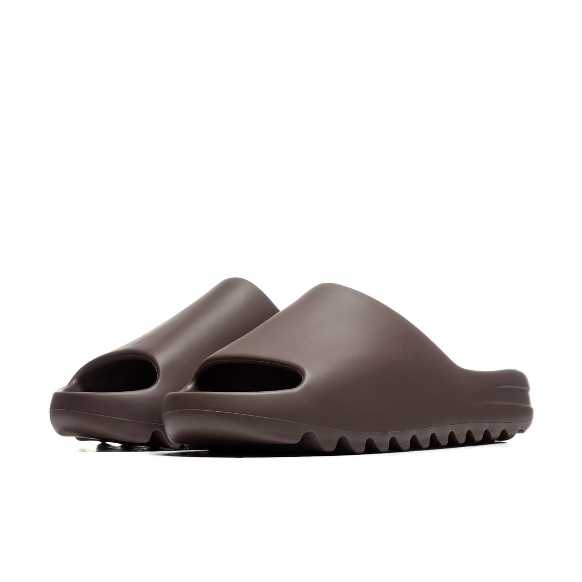 adidas yeezy slide soot