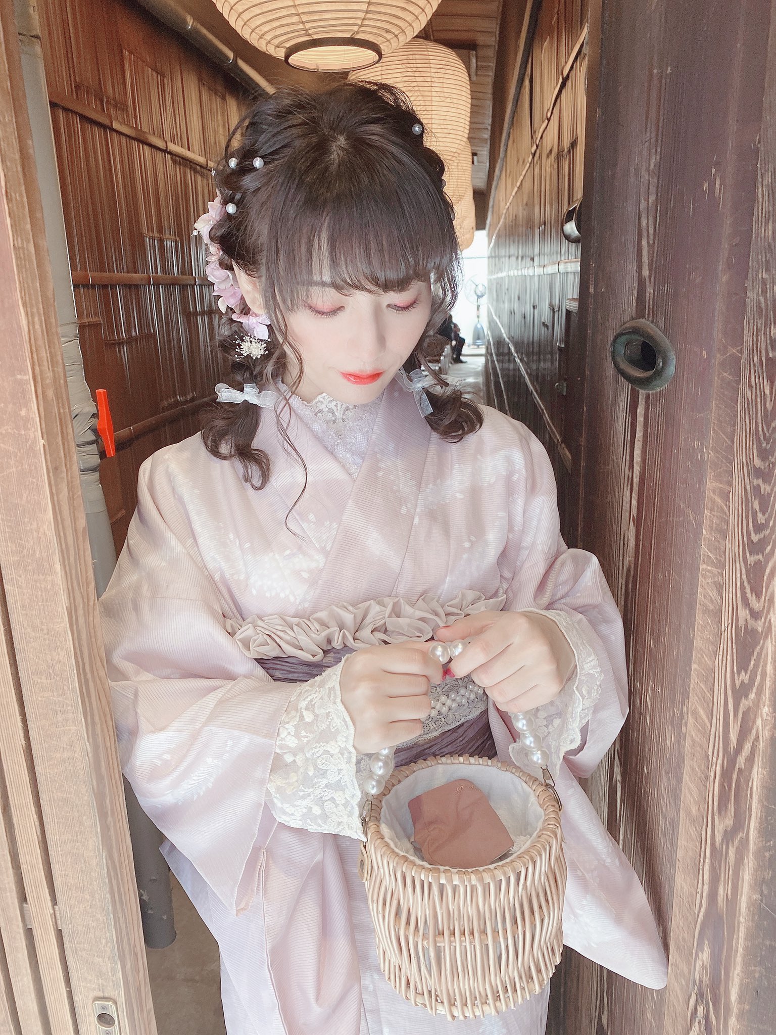 小宮かなえ 京都のレンタル着物屋villageさんでのヘアアレンジをしてくださる方がとてもセンスある方で可愛いくしてくださいました 着物もめちゃめちゃ可愛いので また行きたい 京都着物レンタル 今日のコーデ Kyoto Village T Co