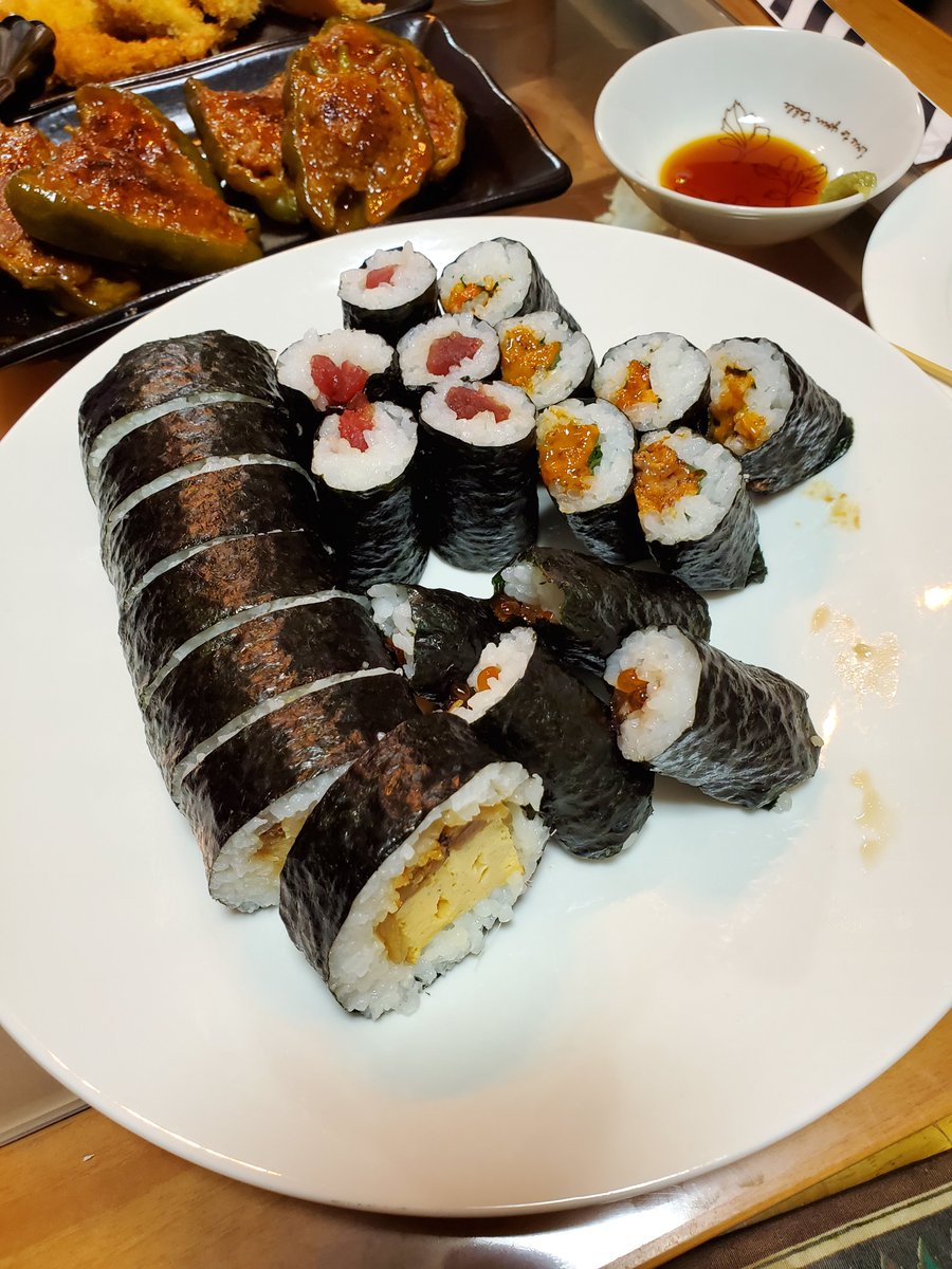 ささき寿司店 の手巻き寿司 めっちゃ旨いっす 鬼門街 永田晃一公式のイラスト