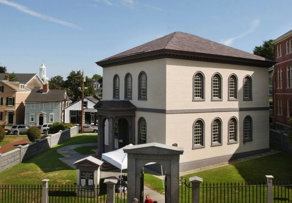 The Touro Synagogue was built in 1763 by Sephardi Jews in Newport, Rhode Island.It is the oldest synagogue in North America.[Poor choice of flags by the Torah Ark ]