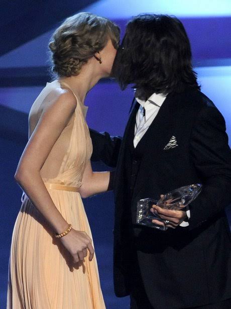 2011:  #TaylorSwift   presents  #JohnnyDepp with the award for favorite movie actor at the People's Choice Awards in Los Angeles.Depp and Swift Bond over actor's daughter  #LilyRoseDepp