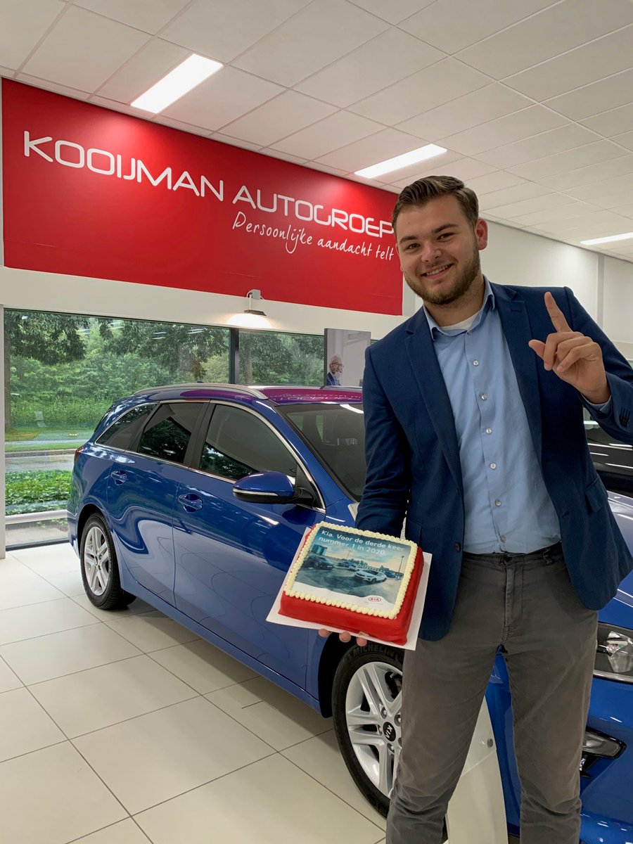 KooijmanGroep's tweet photo. 🎉In korte tijd is Kia uitgegroeid tot een van de grootste automerken van Nederland! En nu staan we op nr. 1 met de meest verkochte auto's! Wij bedanken alle Kia rijders voor het vertrouwen in #KooijmanGroep als dealer.  #Kia_Motors_NL #op1 #AUTO https://t.co/Zp0c4rTGwe