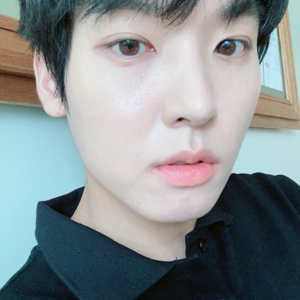 Kitten_Archive's tweet photo. 하덕호                                     김인성

김인성                                     하덕호 https://t.co/nrs179XWwq