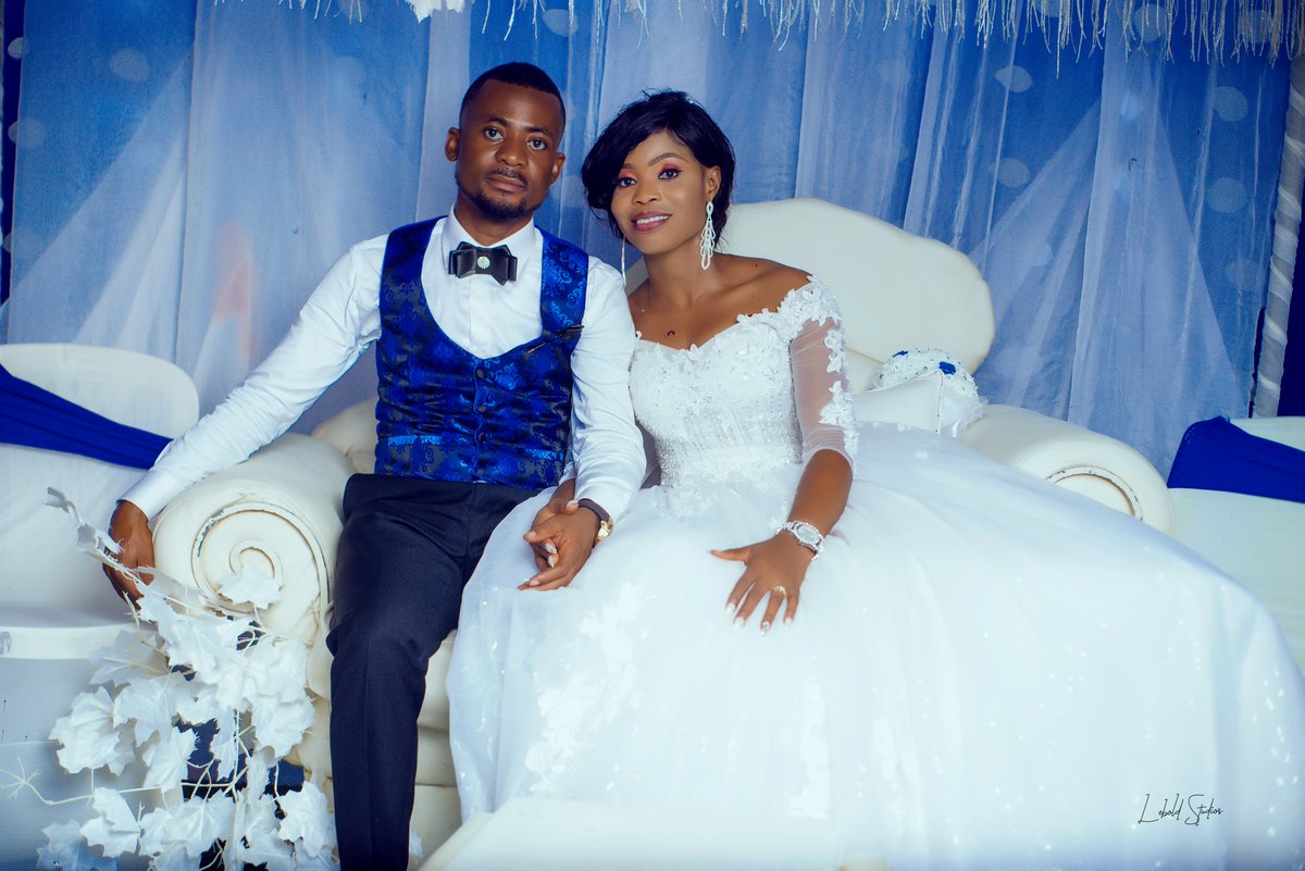 Leboldbenaiah's tweet photo. He concluded by saying.....in 9 month time, we will meet again !!
Pls what did he mean ??
Congrats suv. Charles Edem
#Leboldstudios
#weddingphotographer
#weddingplanner
#weddingideas https://t.co/8dhzJhMylK