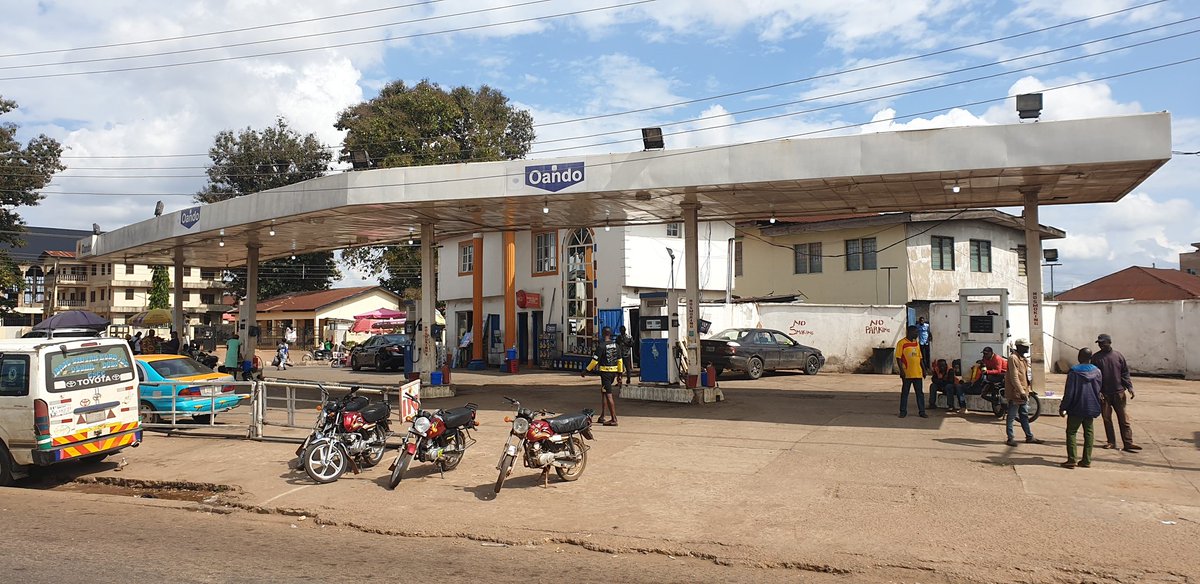 AbbodeCompany's tweet photo. Filling Station for sale
Cathedral Junction Akure
4pumps PMS
1Pump DPK
1 Pump Kero
Contact
ABBODE COMPANY LTD
Suites 8&9 Anglican Diocese office Complex Alagbaka Akure
07030932583
#propertyng
#property24
#propertyondostate
#RealEstate https://t.co/TWn6cjNKvv