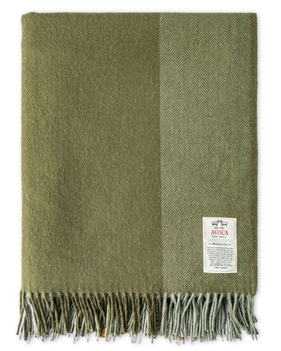 ShopTipperary's tweet image. #AvocaHandweavers
Avoca Handweavers July Bug Cashmere Blend Throw, Green $189.99 Free Shipping
Made in our Mill in Avoca Village, this sumptuous throw is crafted from a rich cashmere and wool blend - perfect for layering over your bed or couch.
biturl.top/ZfIrUr