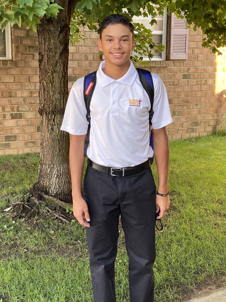 's tweet image. New beginnings! First full day at school. #Ionaprep! #GoGaels!
