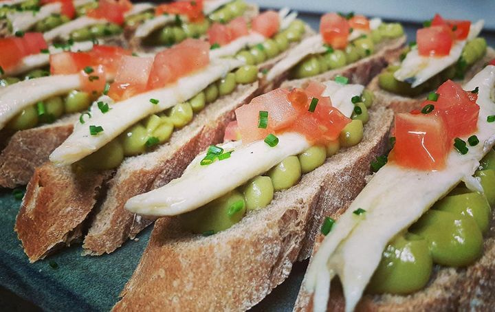 cafebarrua11's tweet photo. Tus tapas preferidas siempre en Rua 11!!
☎️RESERVAS: 987 178 637
#comerenleon #vemut #vermutenleon #restauranteenleon #tapasenleon #RUA11 https://t.co/AsPStMhpb6