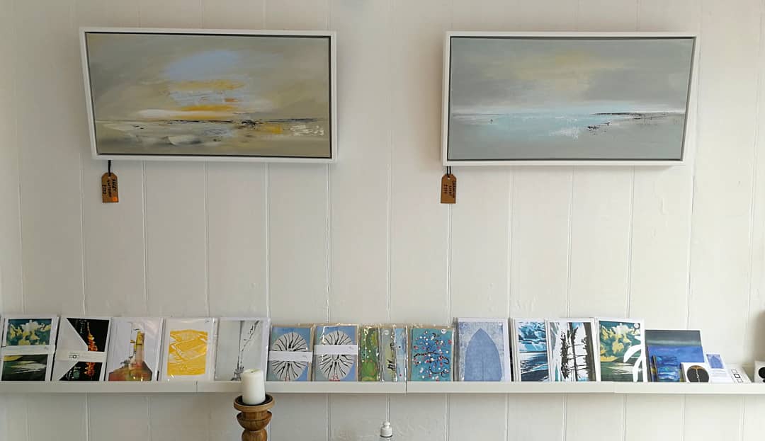 terrace_gallery's tweet image. It's the last weekend of our gorgeous @nikmosley exhibition - Between the Sea and the Sky
They are well worth going out of your way for...
#cornishscenes #seascape #minimallandscapes
#softcolours #mutedtones #homedecor #oilpainting
#acrylicpaint
#penryn #gwithian #Cornwall