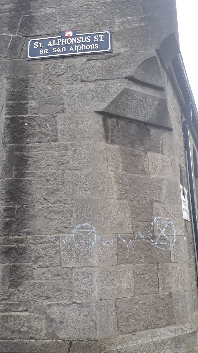 XRLimerick's tweet photo. :( I'm going to miss the old place

52.658747, -8.638676
#ClimateActionNow #Ilivesimply #climatechange #environment #ClimateAction #ClimateCrisis #bluechalkcampaign #ExtinctionRebellion https://t.co/TtZOG3iosN
