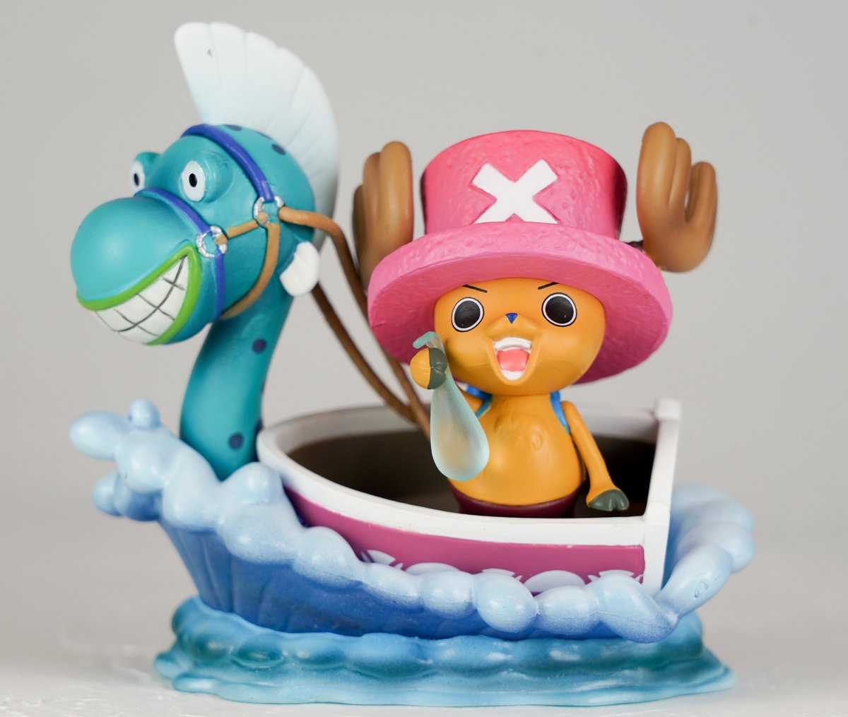 麦わら屋 ワンピースフィギュア グッズ 動物たちのフィギュアも珍しいのでよいフィギュアだと思います