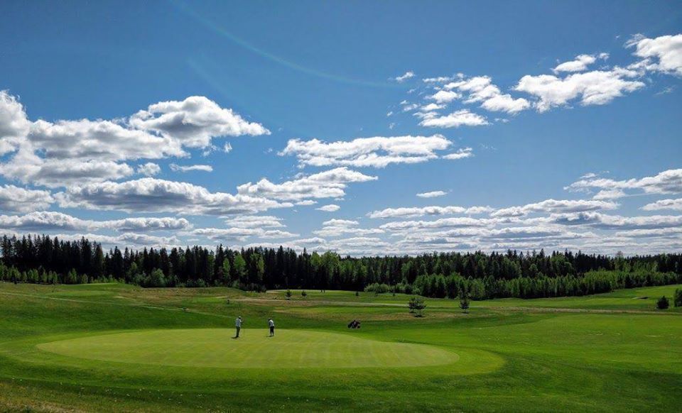 RevoGolf's tweet photo. Revontulen kenttä on loistokunnossa!

Tervetuloa.

#RevontuliGolf #GolfFI  #Hankasalmi #RevontuliFI https://t.co/RWNXd9R5dD