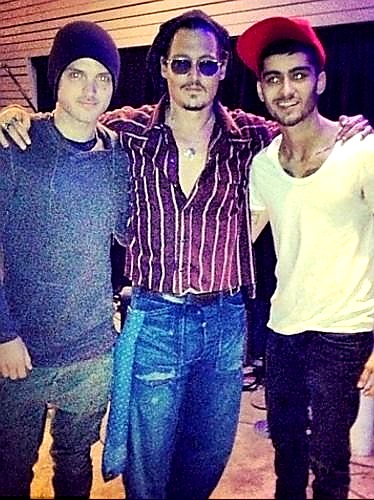 2013:  #JohnnyDepp spotted arriving at a Recording studio in LA with  #EdSheeran and  #ZaynMalik