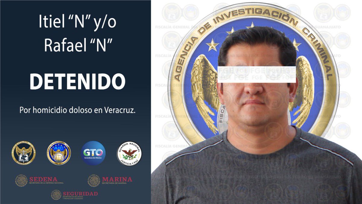 FGEGUANAJUATO's tweet photo. #FGEInforma Objetivo criminal relacionado con delitos de alto impacto es capturado en la ciudad de León.
Intervención táctica de fuerzas federales, la FGEG y la SSPE deriva en la captura del líder de un grupo delictivo que opera en los estados de Guerrero, Oaxaca y Veracruz. https://t.co/BJLy1gFeAP