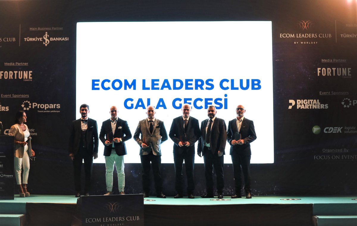 cdek_tr's tweet photo. Geçtiğimiz günlerde, CDEK Türkiye olarak E-İhracat Platformu'nun düzenlediği ve sponsoru olduğumuz ECOM LEADERS CLUB GALA GECESİ'nde değerli marka temsilcileriyle bir araya geldik. Katılım sağlayan herkese ve E-İhracat Platformu'na teşekkürlerimizi iletiriz.
#CDEK #CDEKTürkiye https://t.co/JeiDm15gr4