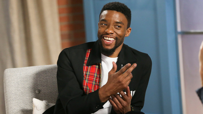 iBUILDYoungAfri's tweet photo. PURPOSE: I thought I would draw or paint or be an architect. I was always drawing portraits. My mom put me in art classes in the summer.
-Chadwick Boseman
#RIP #wakanda #purposediscovery #youth #skills
#ibuildyoungafricaninitiative https://t.co/ixfzP4tls7