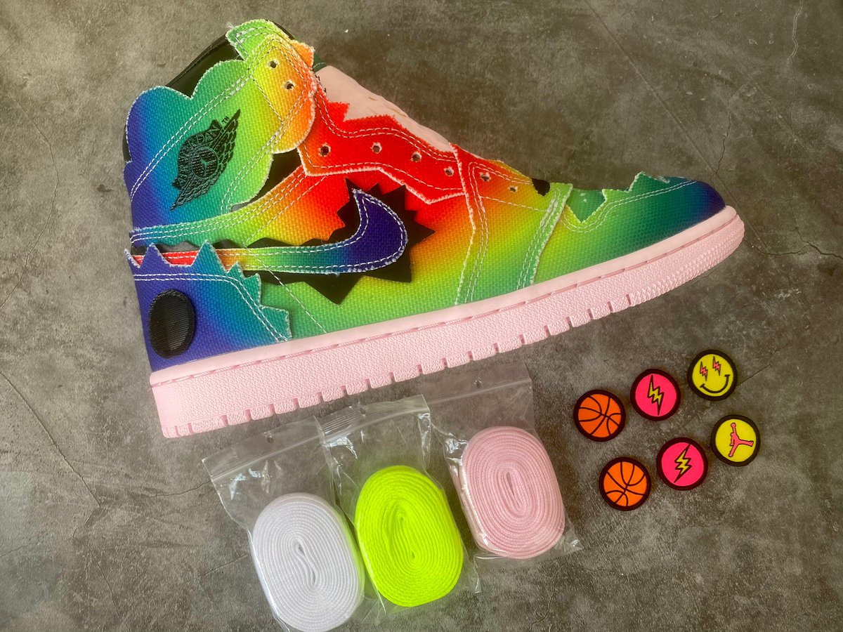 MrUnloved1s's tweet photo. Soon!! S/o zsneakerheadz
•
J Balvin x Air Jordan 1 High OG
Color: Multi-Color/Black-Pink Foam-Multi-Color
Style Code: DC3481-900
Release Date: Holiday 2020 https://t.co/y0mdJFtEDE