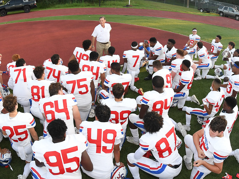 jccscoachjeff's tweet photo. Today is a big day for the LHSAA, our government and for high school football. Please pray for the leadership in this state that the right decision will be made. #LetThemPlay https://t.co/1yTVLF3yE8