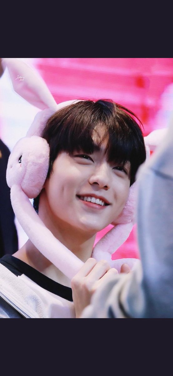 hkrubs's tweet photo. @moa_forum @TXT_members @TXT_bighit Soobin!!!!! Our man!! You deserve the whole universe๐๐๐ฅบ
#SOOBIN
#FridayWithMCSoobin
#CheeringForMCSoobin
#TOMORROW_X_TOGETHER
#ํฌ๋ชจ๋ก์ฐ๋ฐ์ดํฌ๊ฒ๋
@TXT_members @TXT_bighit https://t.co/zbaYTDPWdy