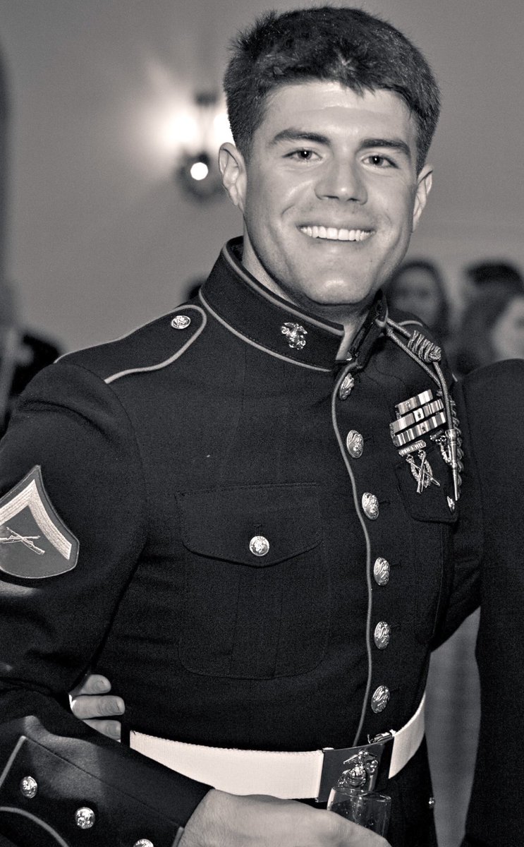 Oooooooopig's tweet photo. I’m a Gold Star Mother. My precious US Marines Scout Sniper son LCpl Benjamin W. Schmidt was killed in Afghanistan in 2011. I feel rage that the Commander in Chief of our military thinks those who serve or die in war are suckers. He’s wretched and not worthy to lead. #MorningJoe https://t.co/bGUngLzOCx