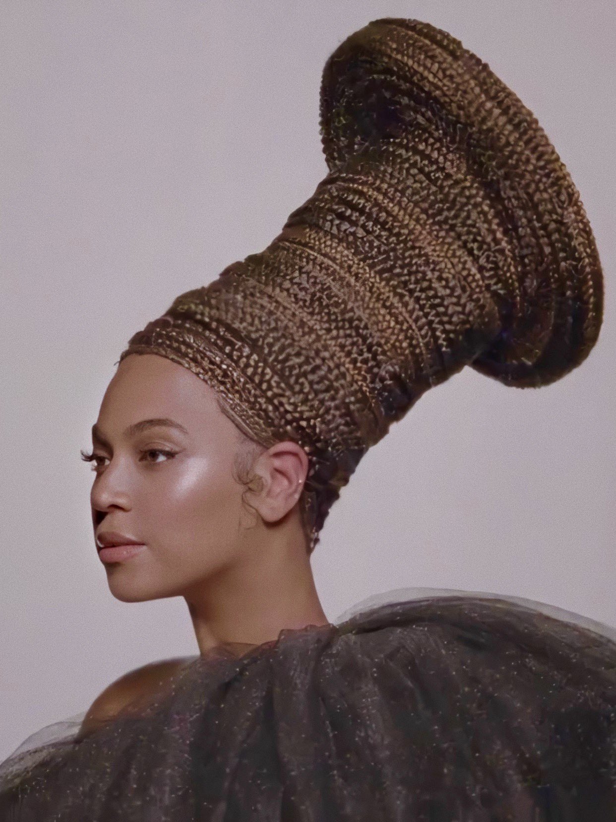 Happy birthday Beyoncé Knowles Carter. The original mama Africa 