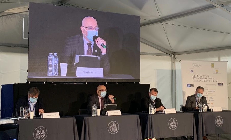 NSC_Romania's tweet photo. The consequences of the pandemic &amp; lessons learned alongside HE Nelu Tătaru, Minister of Health, Romania, Mr. Raed Arafat, State Secretary, Ministry of Interior, Romania, Mr. Daniel Ioniță, Cyber Security Manager, Cymed &amp; Mrs. Kristie L. Oxford, Scientist at PNNL, USA (via VTC). https://t.co/2xuUnjExuN