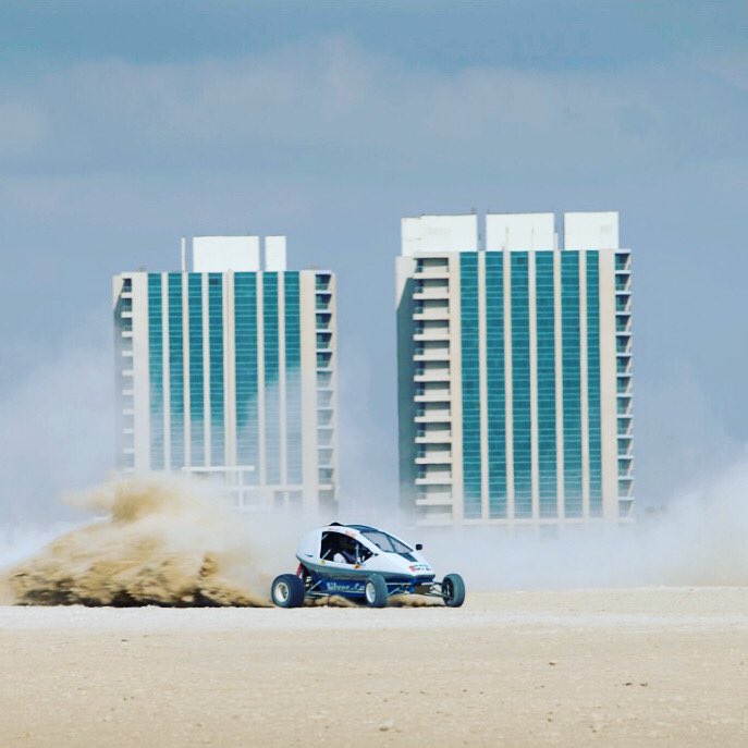 Silver-Car tweet media