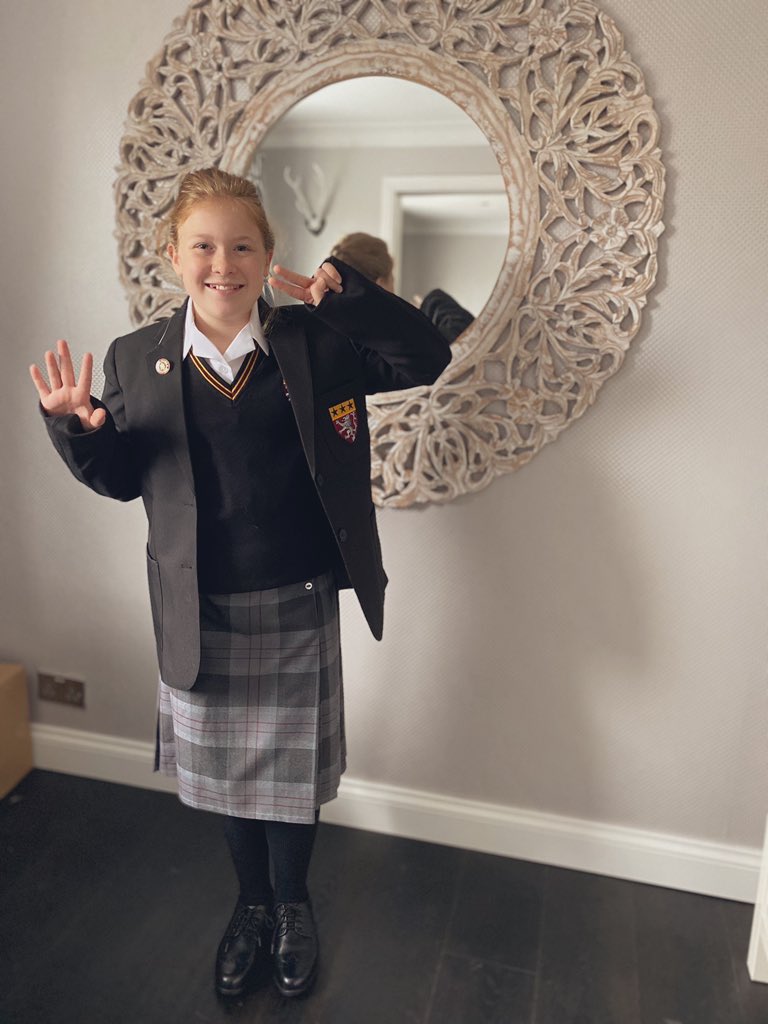 LisaDeville's tweet photo. Off to Year 7 she goes! Making us prouder every day, she’s now a shell! @BablakeHM @bablakeschool https://t.co/Xgr7zIILaQ