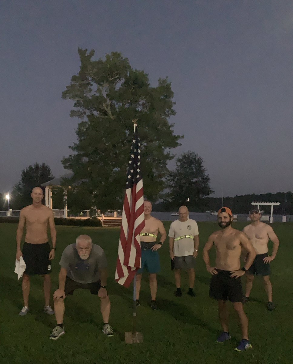 Cadmus126's tweet photo. The heat and humidity were kicking this morning, but 7 (Peg Leg had to go) @F3WashingtonNC PAX still managed to get some miles in at #RunForgiven. https://t.co/4tpZxkZJdb