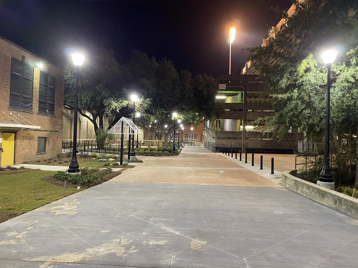dbubrig's tweet photo. Ok so yessss I am kind of partial to this project. #cantwait #notquitefinished #smttt https://t.co/KQ5bDWk1Hj