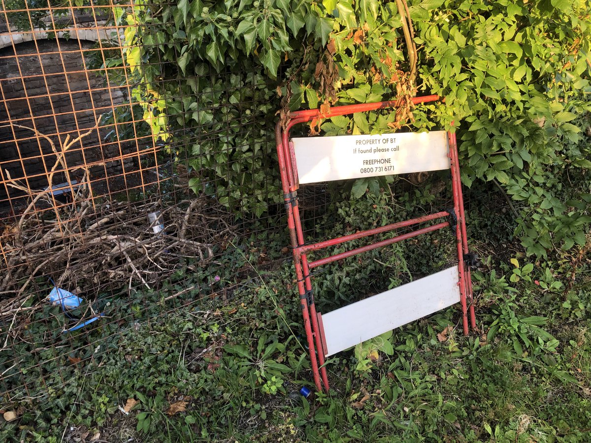 After that I went to Hamilton, found some lost BT property and confirmed that the ancient SPT Rail sign is still outside Hamilton West station