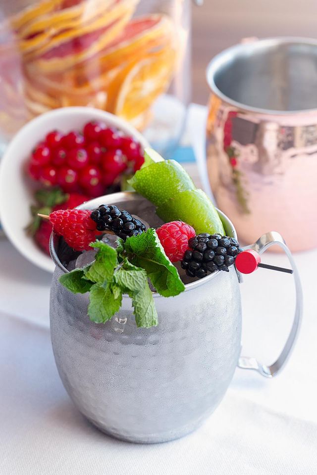 VincciAleysa's tweet photo. Coctelería al máximo nivel.
Otra de nuestras propuestas para que cada momento de tu estancia sea especial.
Descubre el mundo Aleysa.

#hotelboutique #vinccialeysa #cocteleria #cocktails https://t.co/2EX0qhz1Ld