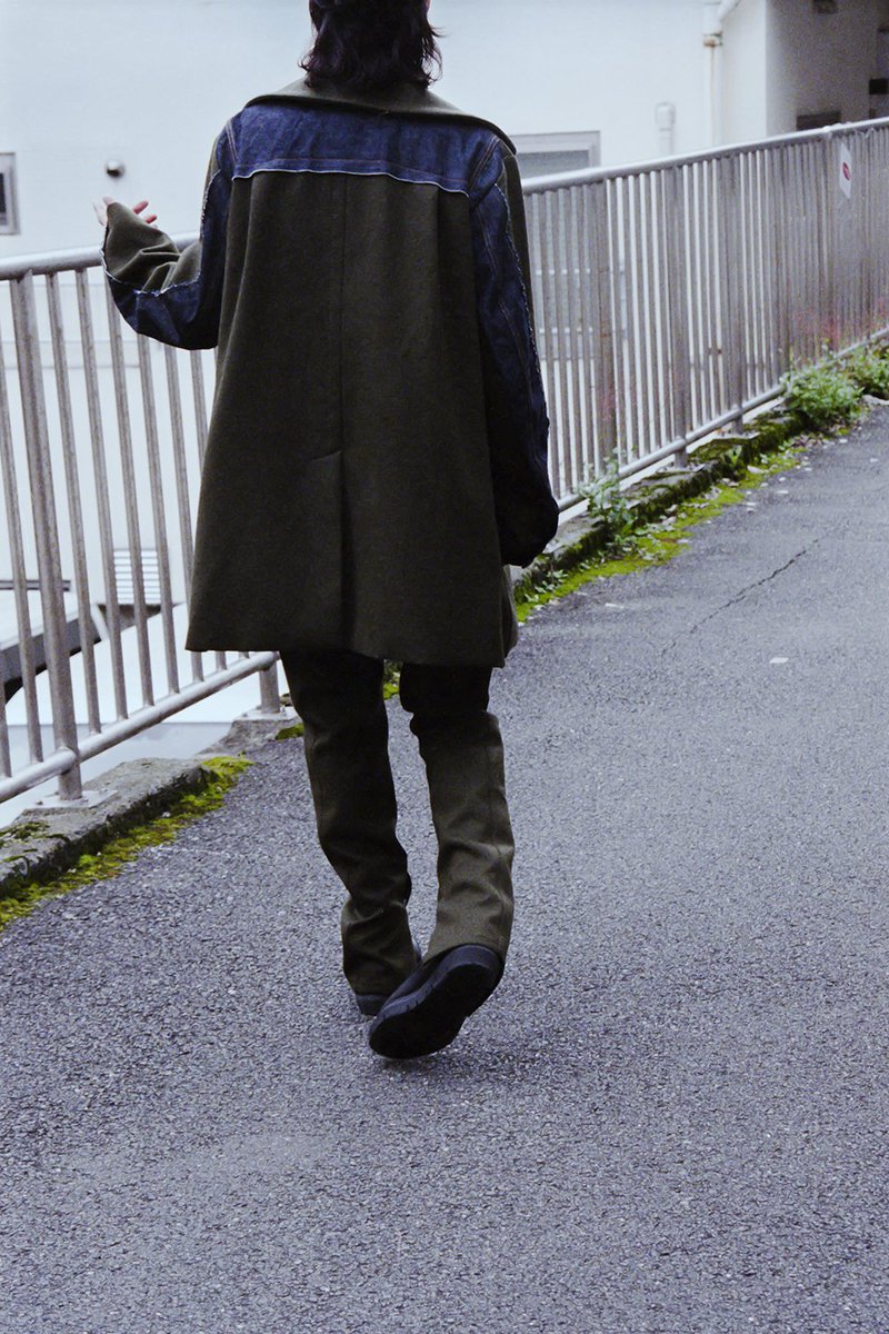 The Fashion Post ザ ファッションポスト 窪塚洋介が着る Sacai ブランドが得意とするミリタリーに デニムをドッキング Sacaiのハイブリッドスタイルから今シーズンも目が離せない T Co Ttysuet5hs Sacai Sacaiofficial 窪塚洋介