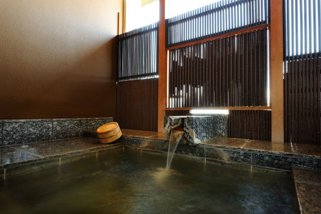 Pretraveller's tweet photo. Check out our detailed review article about our visit to Hoshino Resorts KAI Matsumoto Ryokan and amazing Onsen from our recent visit to Japan.  We didn't want to leave...  https://t.co/xARWI2A7w4 https://t.co/Jsb1pfYeDf