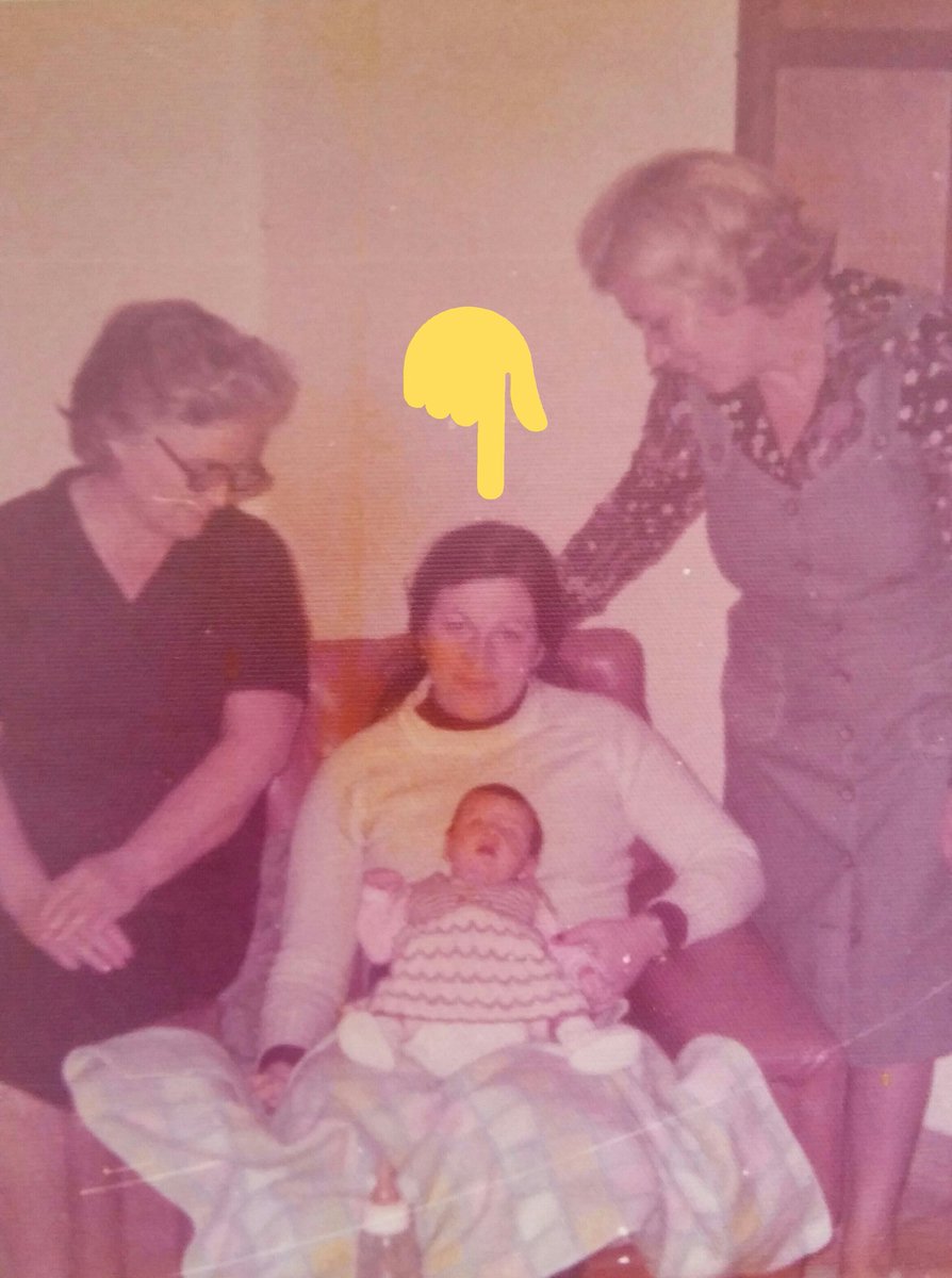 Nub3in3rt3's tweet photo. ⚠AYUDA⚠
MI MADRE QUIERE ENCONTRAR A UNA ANTIGUA AMIGA SUYA. SE LLAMA IRENE, MALAGUEÑA. TENDRÁ 57-61 AÑOS. VIVÍA EN LA ALDEA DE SAN NICOLÁS, GRAN CANARIA A LOS 18-20 AÑOS. TUVO UNA HIJA Y PROBABLEMENTE SE LLAME IRENE TAMBIÉN. SU MARIDO FUE TOPÓGRAFO EN EL CANAL DE LA ALDEA.
RT!! https://t.co/4hA7DiRDvb