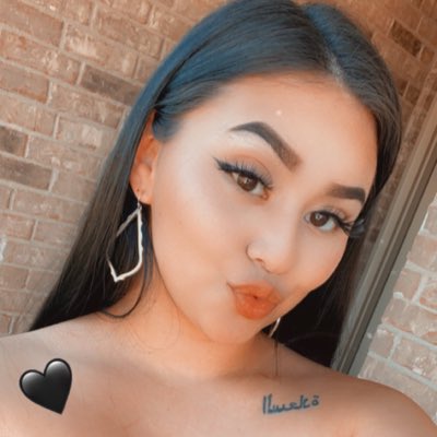 _ravynrae_'s tweet photo. #NewProfilePic https://t.co/bmZJp0XU4M