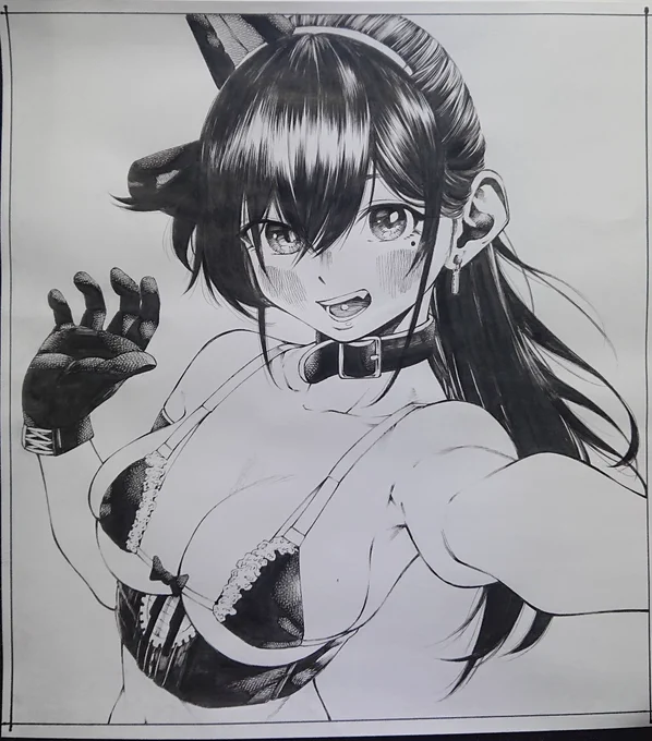 同じ委員になって仲良くなった髪の毛で目を隠すおしとやかな子が、推しのレイヤーさんだった。 
