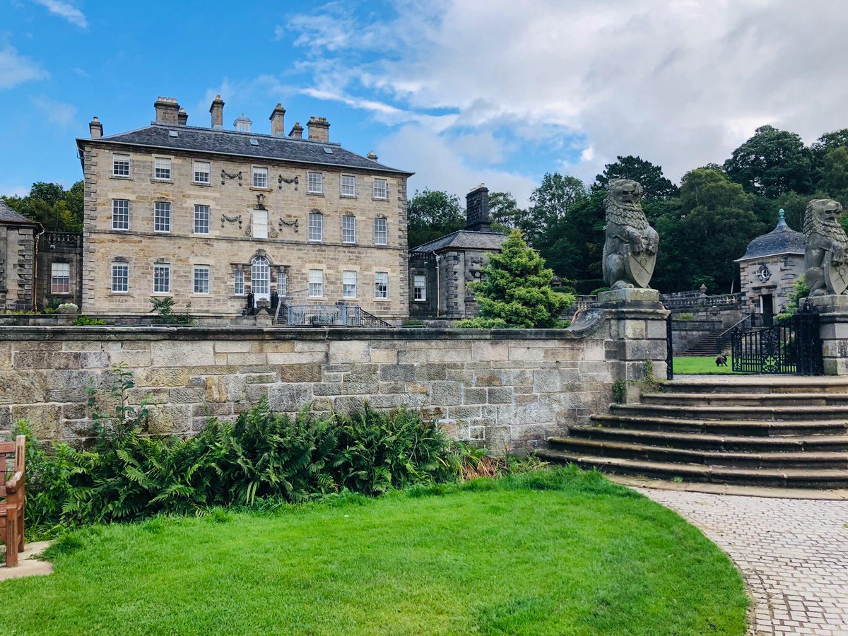 HomeStartGS's tweet photo. Such a lovely walk around the park this morning, we were happy to be back with some of the group 😊🥰
#HSGS #reducingisolation #mentalhealth #clearyourhead #Glasgow https://t.co/0d21UDPLmf