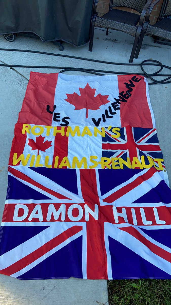 Thwave's tweet photo. Thank you for the memories @williamsf1 
Here is the flag I flew during the Canadian GP in '96
@HillF1 @27villeneuve 
You can leave with your head held high, the memories you helped create will live on thru F1 Fans!
#WeAreWilliams https://t.co/1A94Gum05H