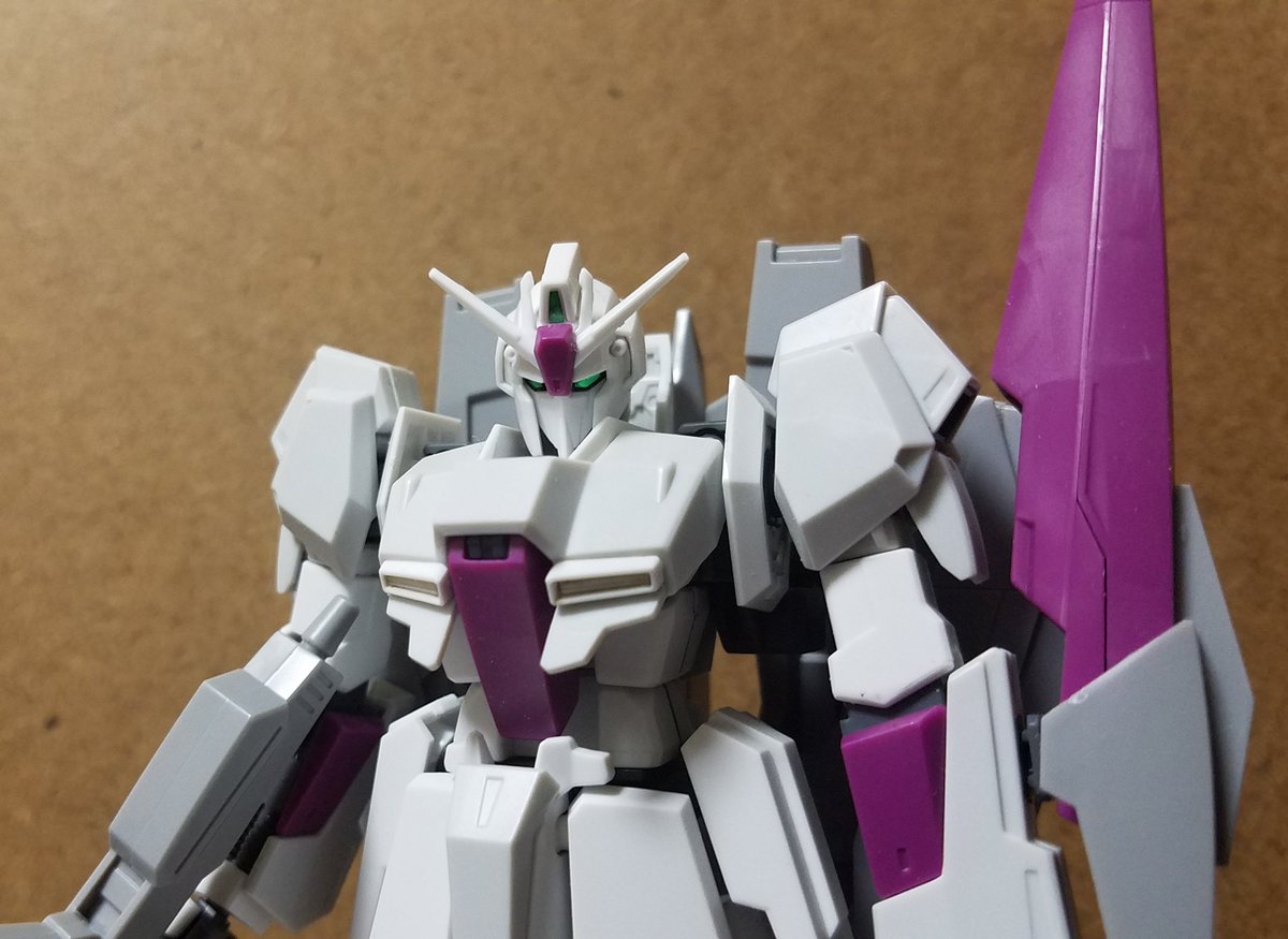 Twoucan ゼータガンダム3号機 の注目ツイート モデル Twoucan ゼータガンダム3号機 の注目ツイート モデル