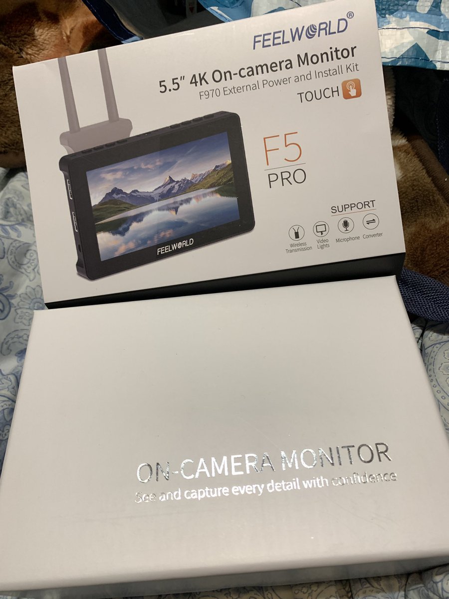 saku1712's tweet photo. 前々から欲しかった小型で持ち運び容易なプレビュー用モニター
#FEELWORLD の #F5PRO を購入しました。
値段がかなり安く正直どうかなと思いましたが実際開けてみると外装はプラスチックでかなり軽いですが剛性感は悪くなさ��うです。
#ワイエスイメージ
#映像機材
#映像撮影
#コスパ良し https://t.co/xKPfMVOgdq