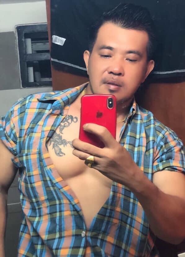 Longth6's tweet photo. ស្រលាញ់មុខឌឺៗចឹង https://t.co/bGti3KYp3f