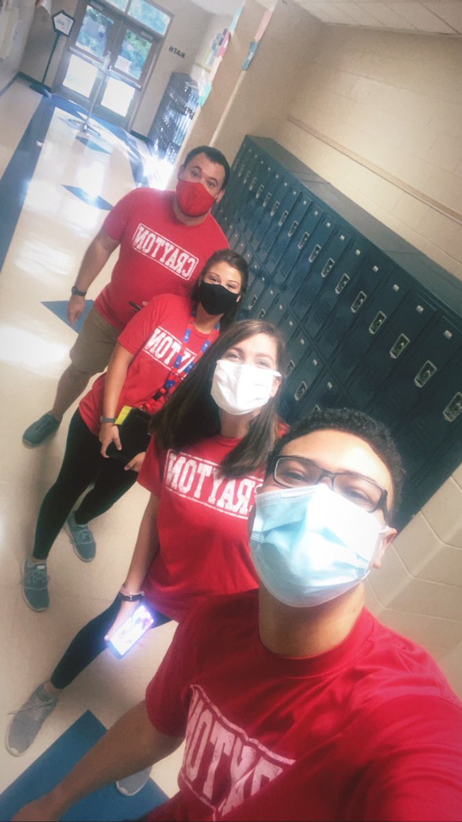 MrReederSC's tweet photo. Happy Friday from the Super 7th grade Math Team @CraytonMiddle! https://t.co/6I9xcS6A8x